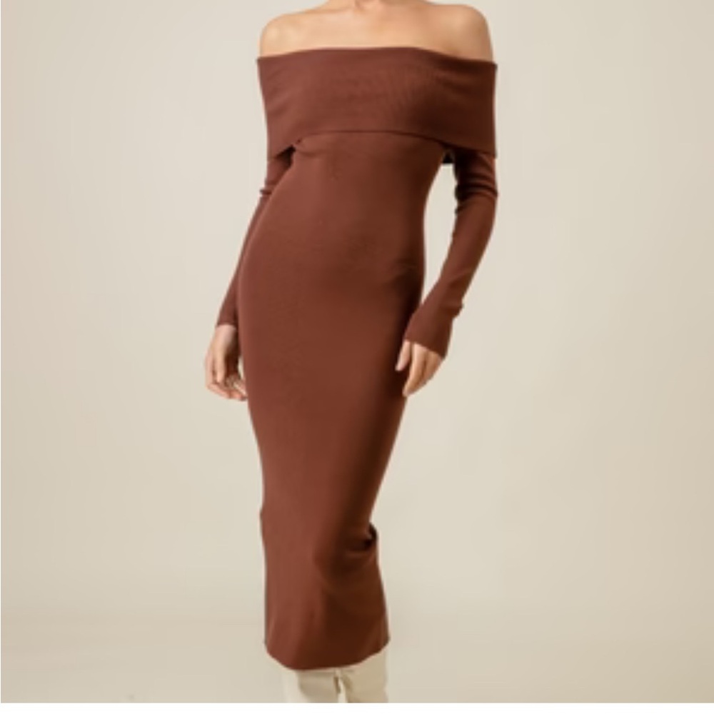 Line & Dot Off-Shoulder Dress